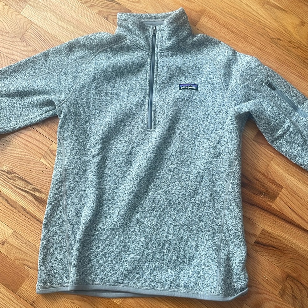 Patagonia large fleece quarter zip gray